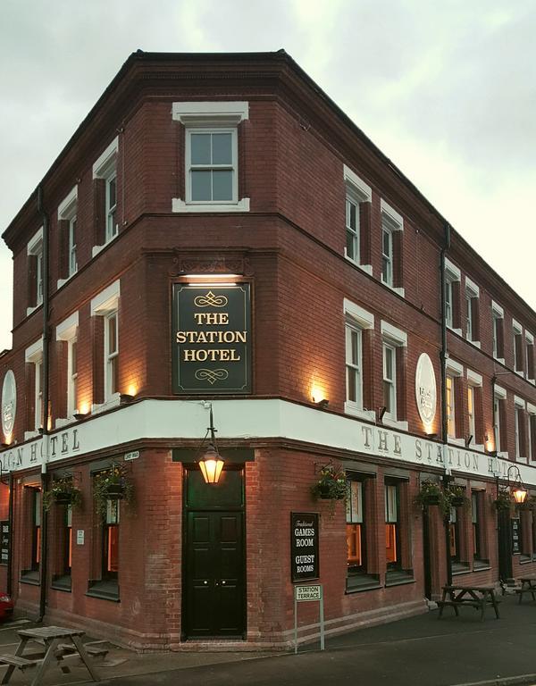 Station Hotel 하크날토카드 외부 사진