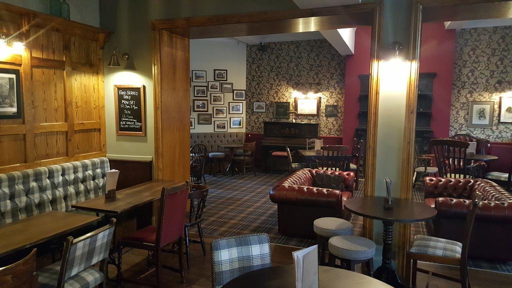Station Hotel 하크날토카드 외부 사진